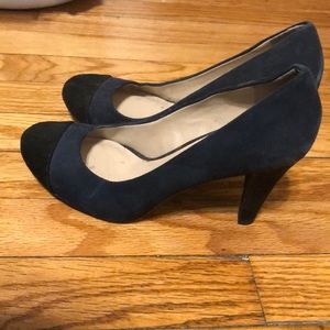 Blue/black suede heels
